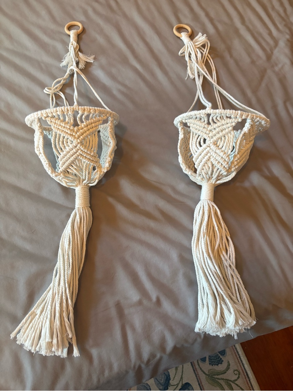 Set of 2 Macramé Wall Plant Hanger Pair - Cream Boho Décor